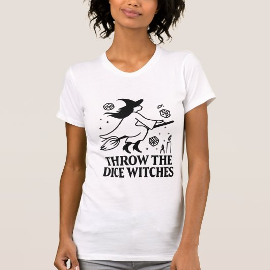 Throw The Dice Witches Halloween Spooky Gamer T-shirt (Voorkant)