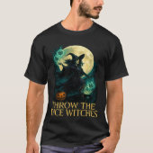 Throw The Dice Witches Halloween Spooky Gamer T-shirt (Voorkant)
