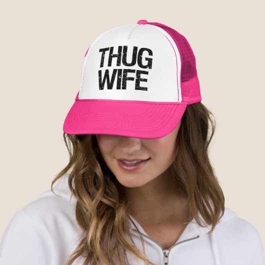 Thug Wife Funny Pet (In situ)