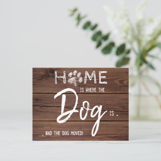 Thuis is waar de hond is dat we een huisdier hebbe aankondigingskaart (Staand voorkant)