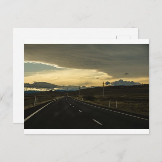 Thuis langs de lange weg - auto op de weg briefkaart (Voorkant / Achterkant)