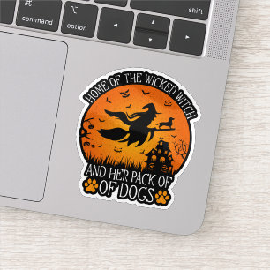 Thuis van de boze heks en haar roedel koele honden sticker
