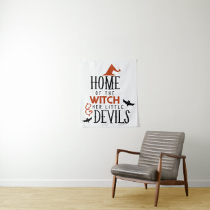 thuis van de heks en haar kleine duivels wandkleed