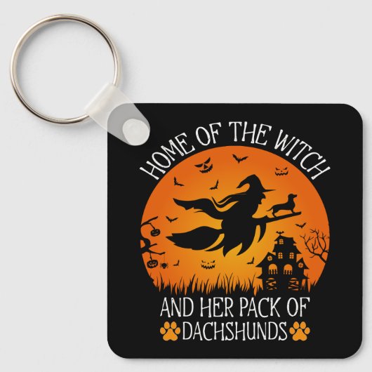Thuis van de heks en haar pakje teckels cool sleutelhanger (Voorkant)