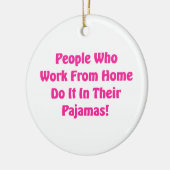 Thuis werken in je pyjama keramisch ornament (Links)