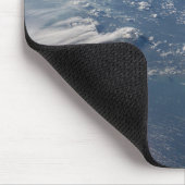 Thunderhead Anvils of Earth op het zuiden van Born Muismat (Hoek)