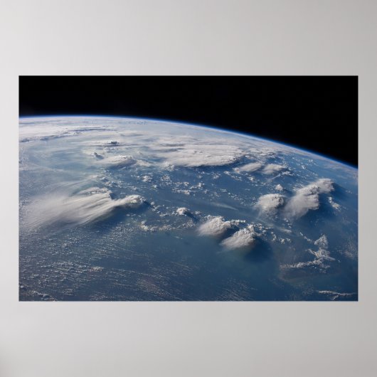 Thunderhead Anvils of Earth op het zuiden van Born Poster (Voorkant)