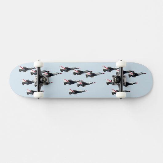 Thundervogels Persoonlijk Skateboard (Horizontaal)