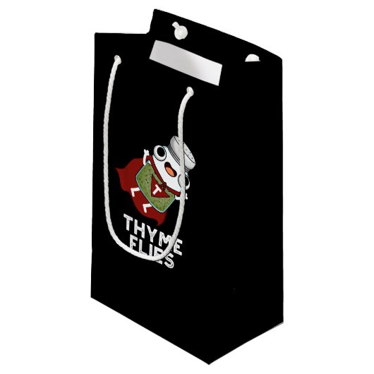 Thyme Flies Funny Herb Pun Dark BG Klein Cadeauzakje (Voorkant Gekanteld)