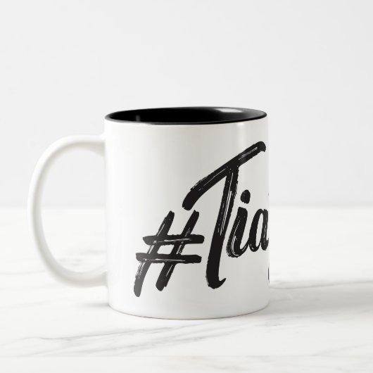 #TiaGoals, Grunge modern script Tweekleurige Koffiemok (Links)