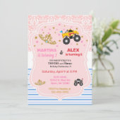 Tiaras en monster truck broers en zussen verjaarda kaart (Staand voorkant)