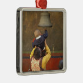 Tibetaanse boeddhistische monnik die een jongen op metalen ornament (Rechts)