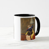 Tibetaanse boeddhistische monnik die een jongen op mok (Voorkant rechts)