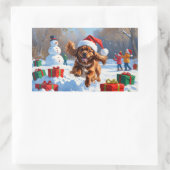 Tibetaanse Spaniel loopt in de sneeuw met kerst Pe Rechthoekige Sticker (Tas)