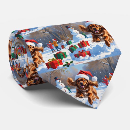 Tibetaanse Spaniel rent in de sneeuw met kerstmuts Stropdas (Opgerold)