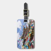 Tibetaanse tempel met gebedvlaggen - Yunnan, China Bagagelabel (Voorkant verticaal)