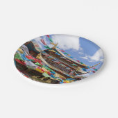 Tibetaanse tempel met gebedvlaggen - Yunnan, China Papieren Bordje (Gekanteld)