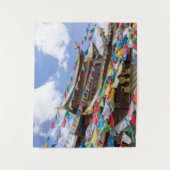 Tibetaanse tempel met gebedvlaggen - Yunnan, China Wandkleed (Voorkant)