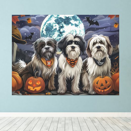 Tibetaanse Terriër Halloween Spooky Canvas Afdruk (Insitu (Houten vloer))