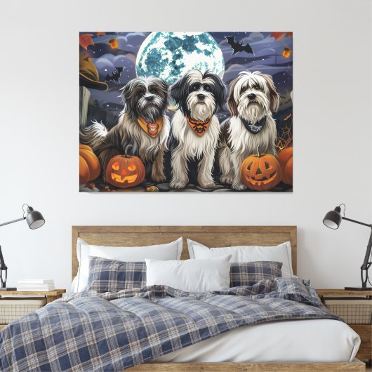 Tibetaanse Terriër Halloween Spooky Canvas Afdruk (Insitu (Slaapkamer))