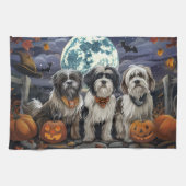 Tibetaanse Terriër Halloween Spooky Theedoek (Horizontaal)