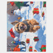 Tibetaanse Terriër loopt in de sneeuw met kerst Pe Fleece Deken (Voorkant)