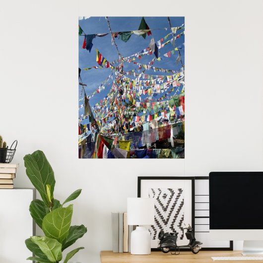 Tibetan Buddhist Prayer Flags Foto Poster (Thuiskantoor)