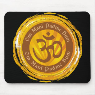 Tibetan Mantra met Aum Symbool Muismat