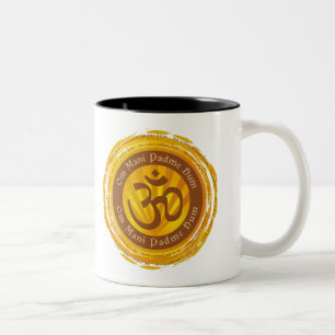 Tibetan Mantra met Aum Symbool Tweekleurige Koffiemok
