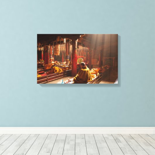 Tibetan Monk Canvas druk (Insitu (Houten vloer))