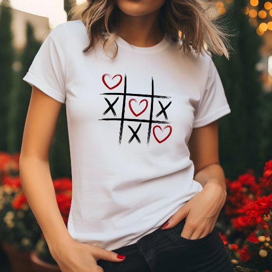 Tic Tac Toe - Liefde wint altijd T-shirt