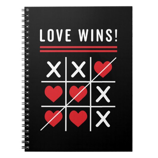 Tic Tac Toe Liefde Wint Verjaardag Valentijnsdag Notitieboek (Voorkant)