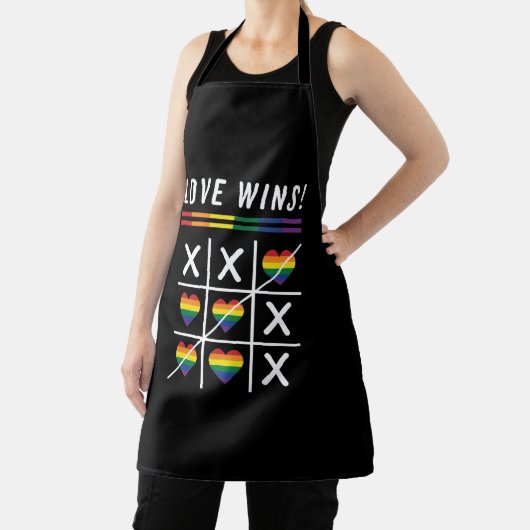 Tic Tac Toe Love Wins LGBTQ Gay Pride Schort (Insitu)