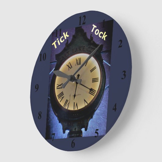 Tick tock grote klok (Hoek)