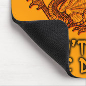 Tickle the Dragon Funny Mousepad Humor Muismat (Hoek)