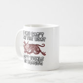 Tickle the Dragon Funny Mug Humor Koffiemok (Voorkant links)
