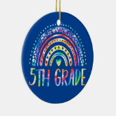 Tie Dye 5th Grade Rainbow Teacher Student terug na Keramisch Ornament (Rechts)