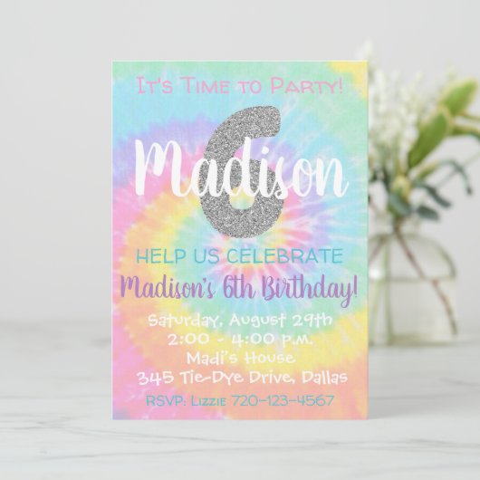 Tie Dye Birthday Uitnodiging 6e verjaardag (Staand voorkant)