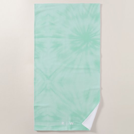 Tie Dye | Pastel Mint Green Monogram Strandlaken (Voorkant)