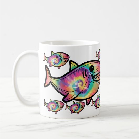 Tie Dye Shark: een kleurrijk aquatisch genot Koffiemok (Links)