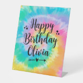 Tie Dye Verjaardagsfeestteken Pedestal Reclamebord Met Voetstuk (Voorkant)