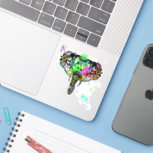 Tie kleurstof olifant mandala sticker (Laptop met iPhone)