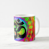 Tiedye doelwit met Om-symbool Koffiemok (Voorkant rechts)