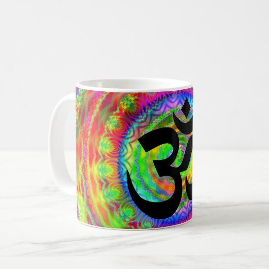 Tiedye Target met Om Symbol Koffiemok (Voorkant links)