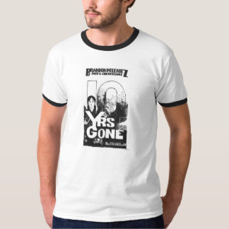 Tien jaar oud eet je seriële shirt