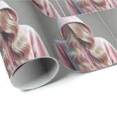 Tiener verstopt zich achter lang blond haar cadeaupapier (Rol Hoek)