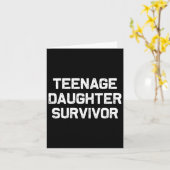 Tienerdochter Overlevende Grappige vader Joke Vade Kaart (Gele Bloem)