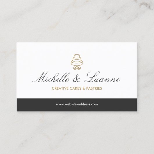  Tiered Cake Logo met Elegant Type Wit Visitekaartje (Voorkant)