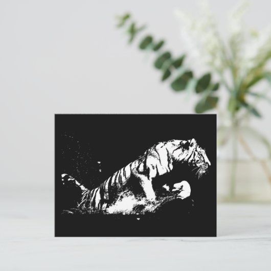 Tiger Attacking Briefkaart (Staand voorkant)