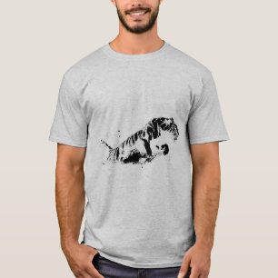 Tiger Attacking T-shirt